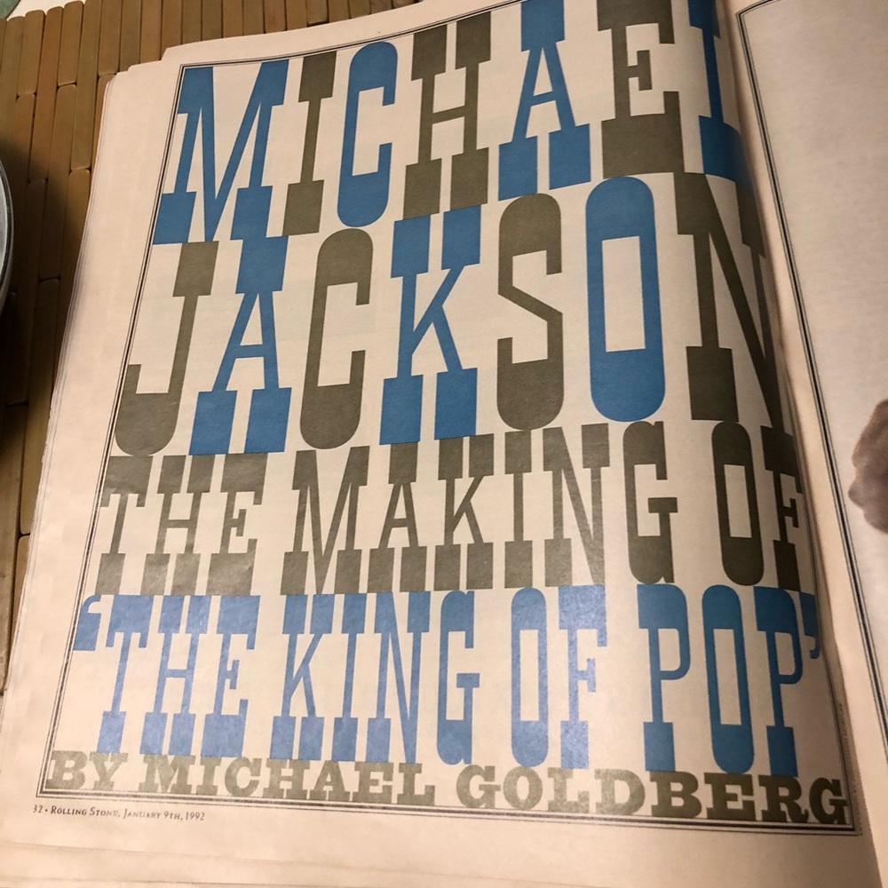 set of 2 1992 ROLLING STONE ISSUE 621 JAN 9 & 2009 MENS QUARTERLY G Q MAGAZINES - Picture 8 of 16